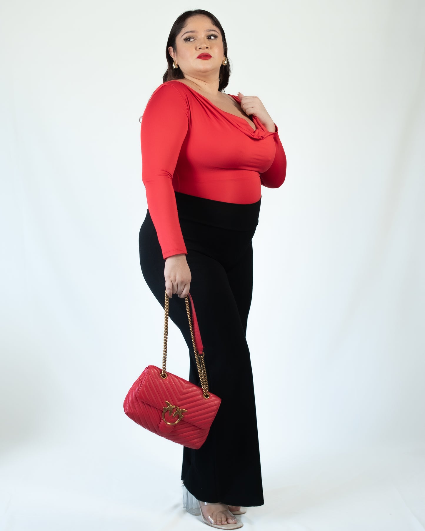 Goddess Curve – Red Passion